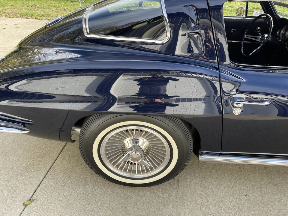 1963 Chevrolet Corvette C2 - Image 20 of 31