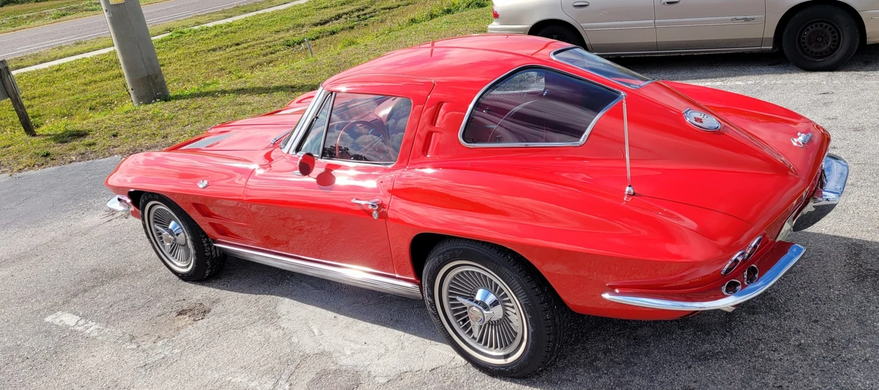 1963 Chevrolet Corvette C2 - Image 12 of 31