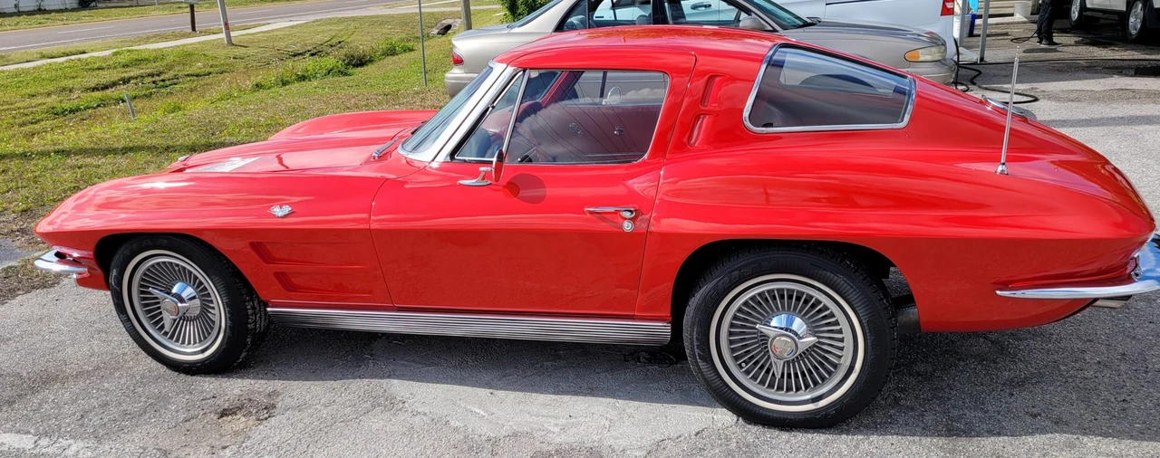 1963 Chevrolet Corvette C2 - Image 11 of 31
