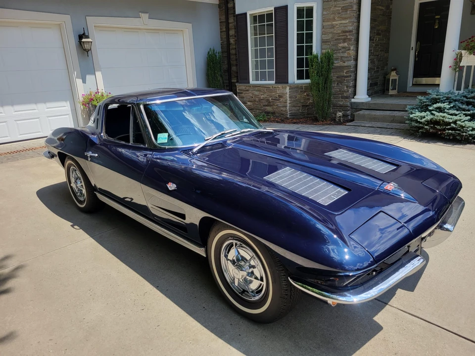 1963 Chevrolet Corvette C2 - Image 24 of 31