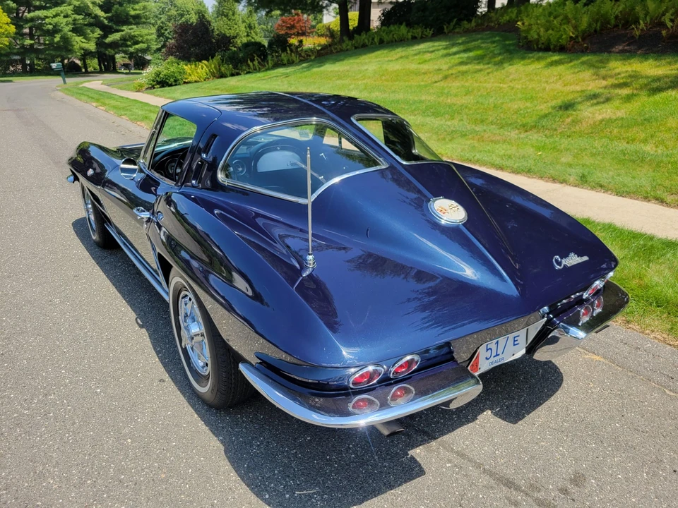 1963 Chevrolet Corvette C2 - Image 12 of 31