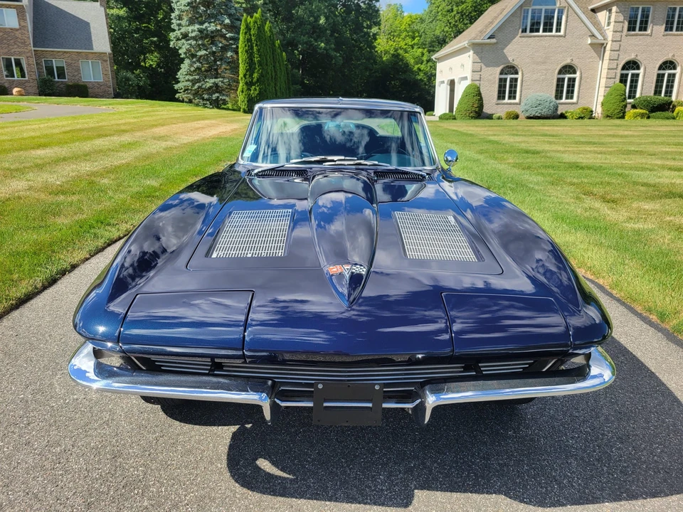 1963 Chevrolet Corvette C2 - Image 26 of 31
