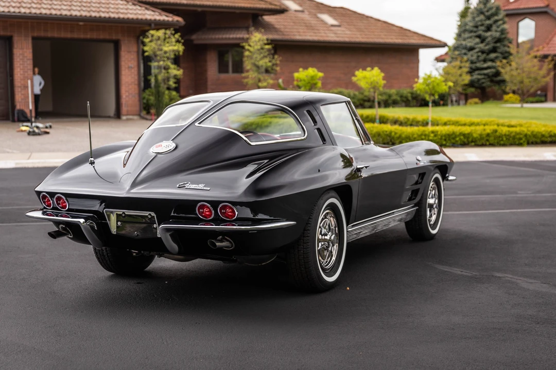 1963 Chevrolet Corvette C2 - Image 6 of 31