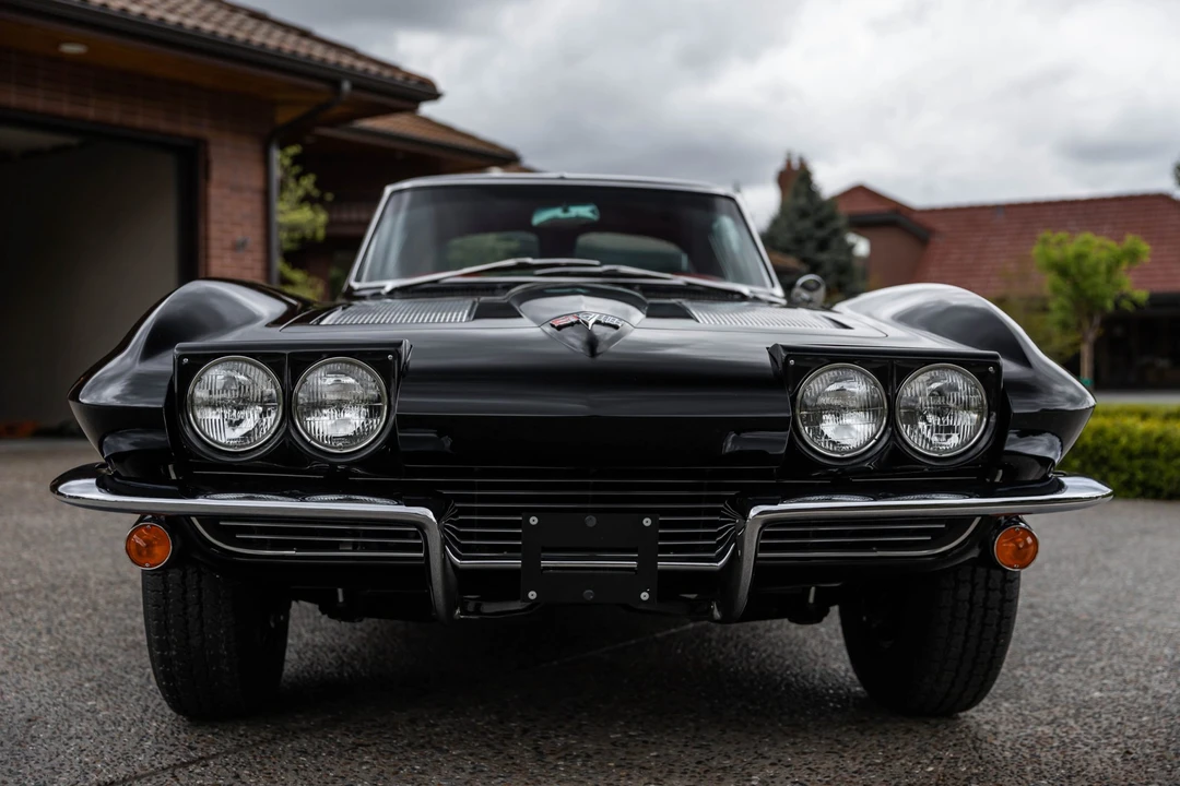1963 Chevrolet Corvette C2 - Image 28 of 31