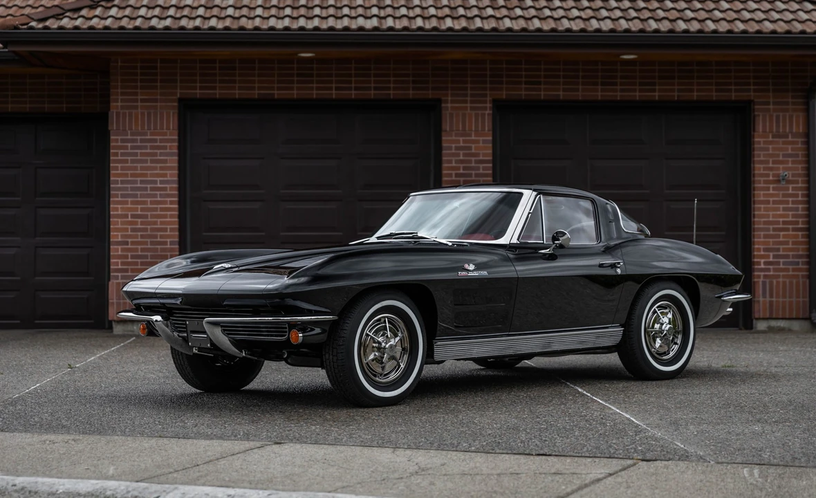 1963 Chevrolet Corvette C2 - Image 11 of 31