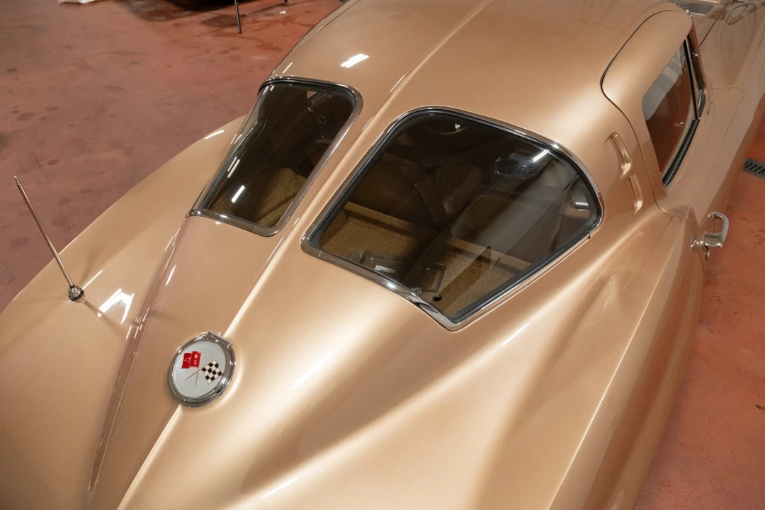 1963 Chevrolet Corvette C2 - Image 22 of 31