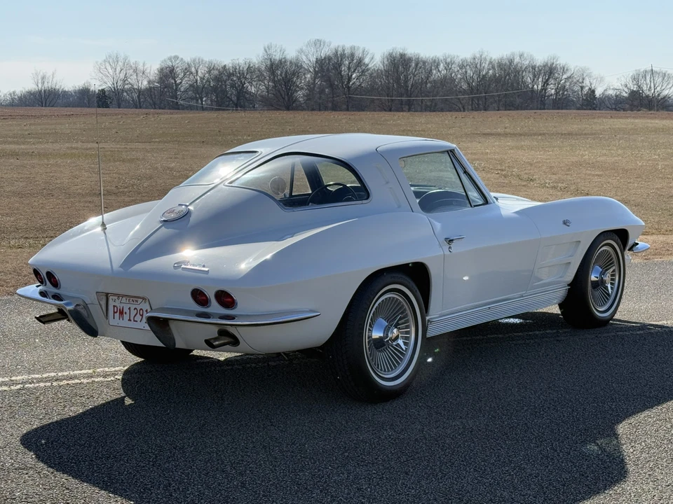 1963 Chevrolet Corvette C2 - Image 24 of 31