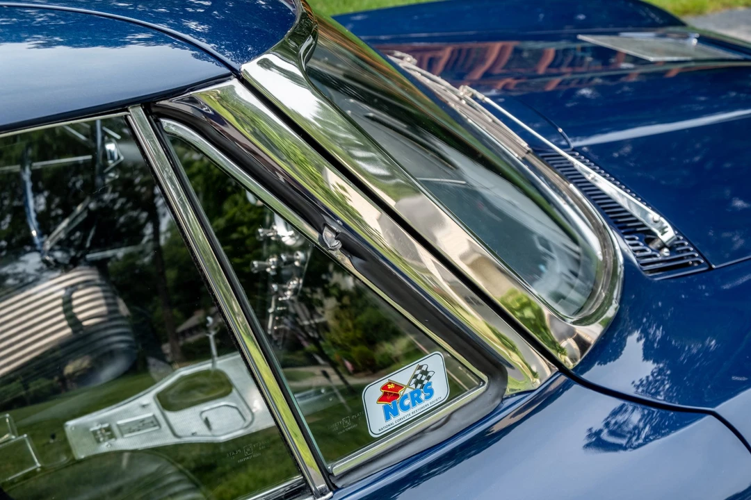1963 Chevrolet Corvette C2 - Image 11 of 31