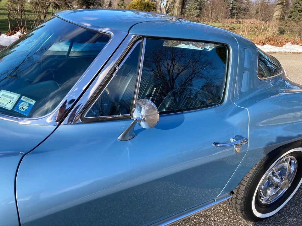 1963 Chevrolet Corvette C2 - Image 23 of 31