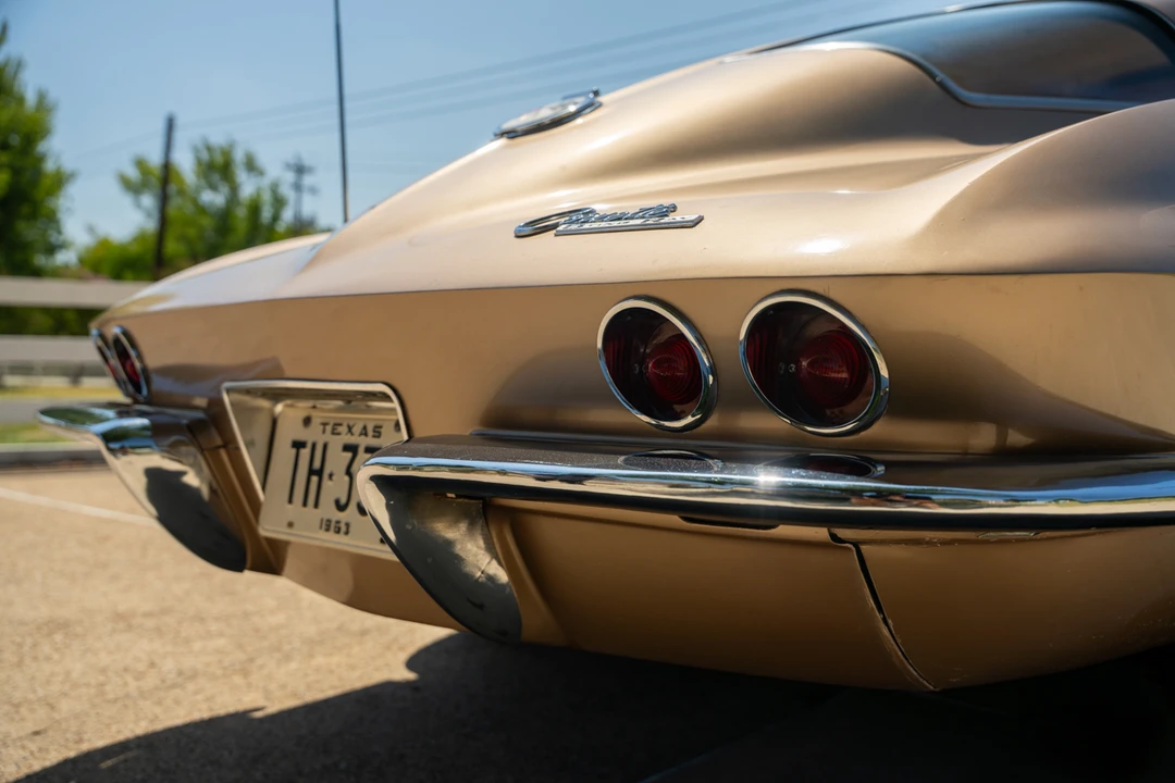 1963 Chevrolet Corvette C2 - Image 25 of 31