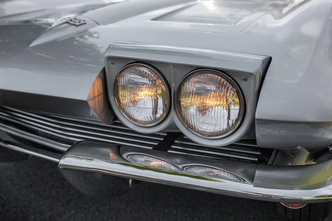 1963 Chevrolet Corvette C2 - Image 14 of 31