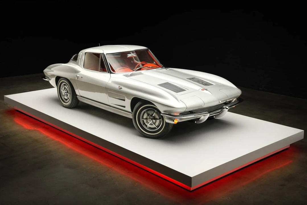 1963 Chevrolet Corvette C2 - Image 3 of 31