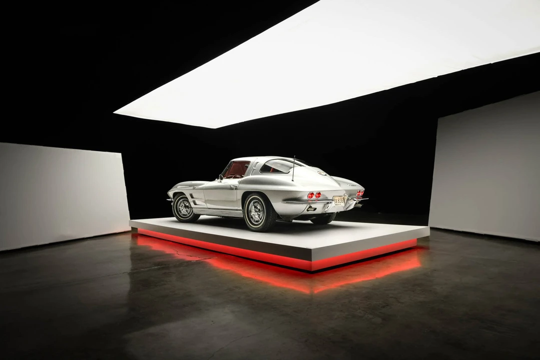 1963 Chevrolet Corvette C2 - Image 15 of 31