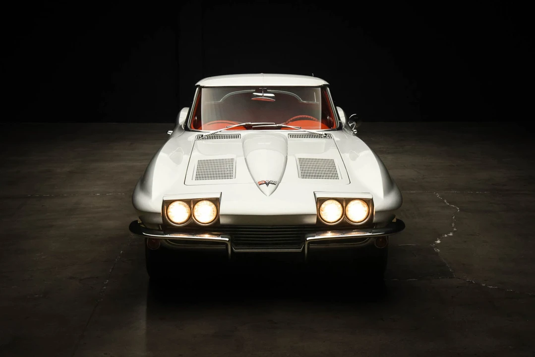 1963 Chevrolet Corvette C2 - Image 22 of 31