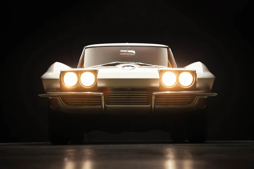 1963 Chevrolet Corvette C2 - Image 24 of 31