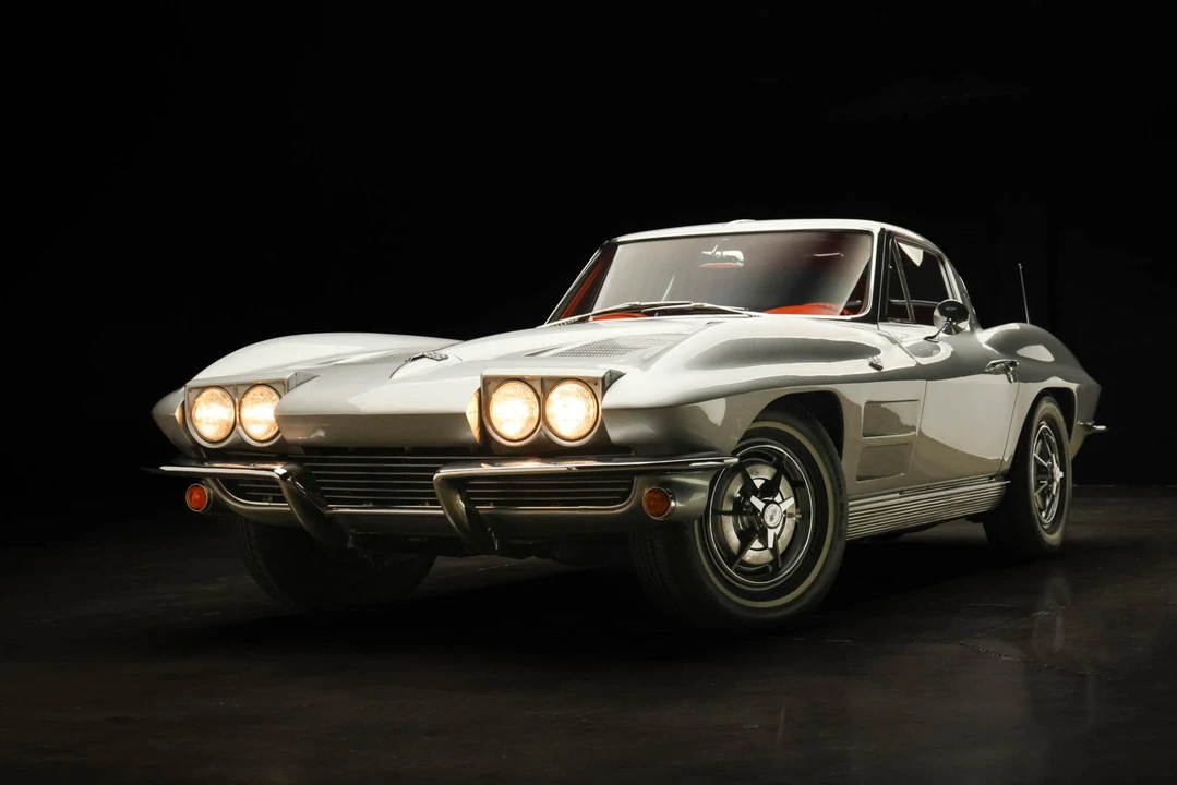 1963 Chevrolet Corvette C2 - Image 19 of 31