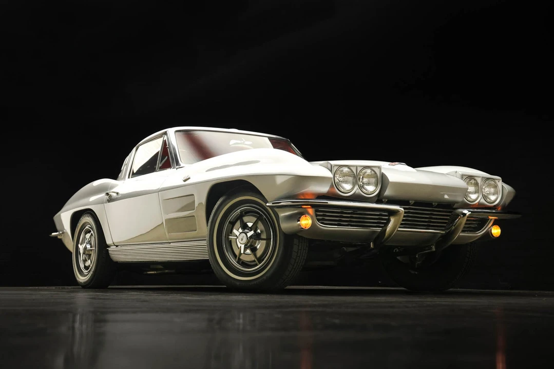 1963 Chevrolet Corvette C2 - Image 28 of 31
