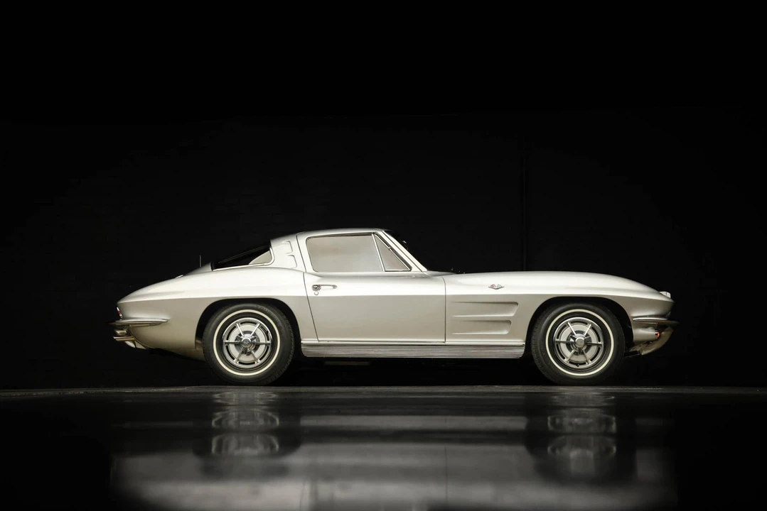 1963 Chevrolet Corvette C2 - Image 31 of 31
