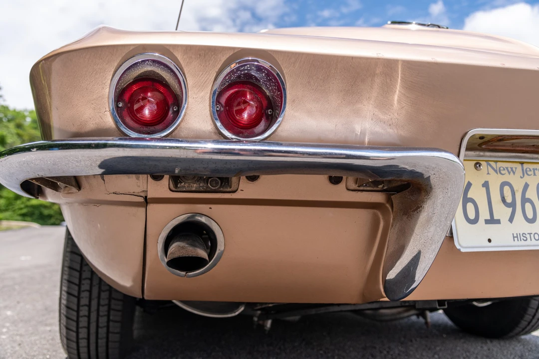 1963 Chevrolet Corvette C2 - Image 25 of 31
