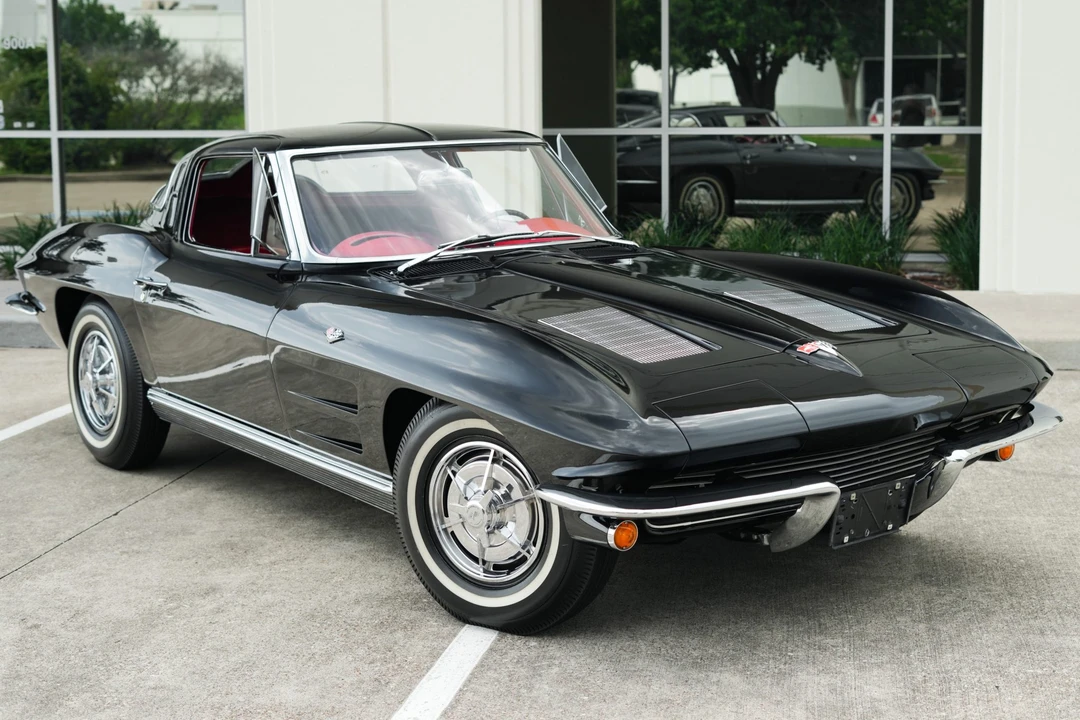 1963 Chevrolet Corvette C2 - Image 26 of 31