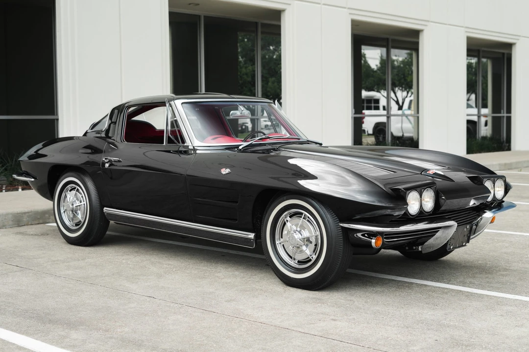 1963 Chevrolet Corvette C2 - Image 24 of 31