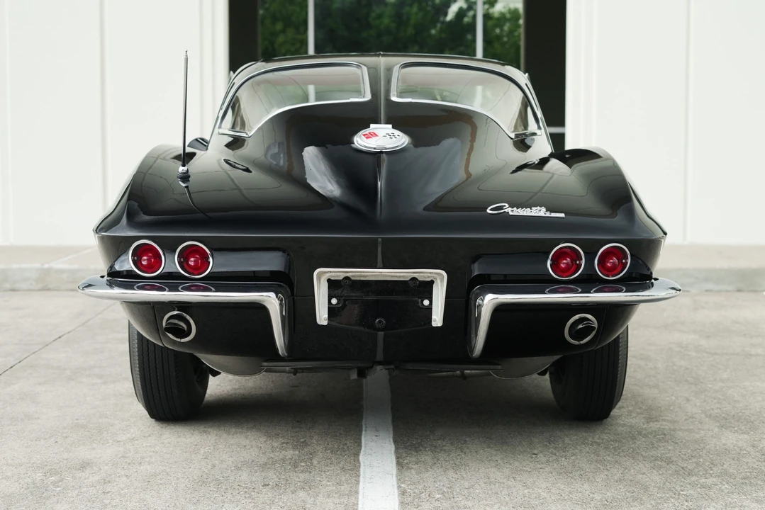 1963 Chevrolet Corvette C2 - Image 19 of 31