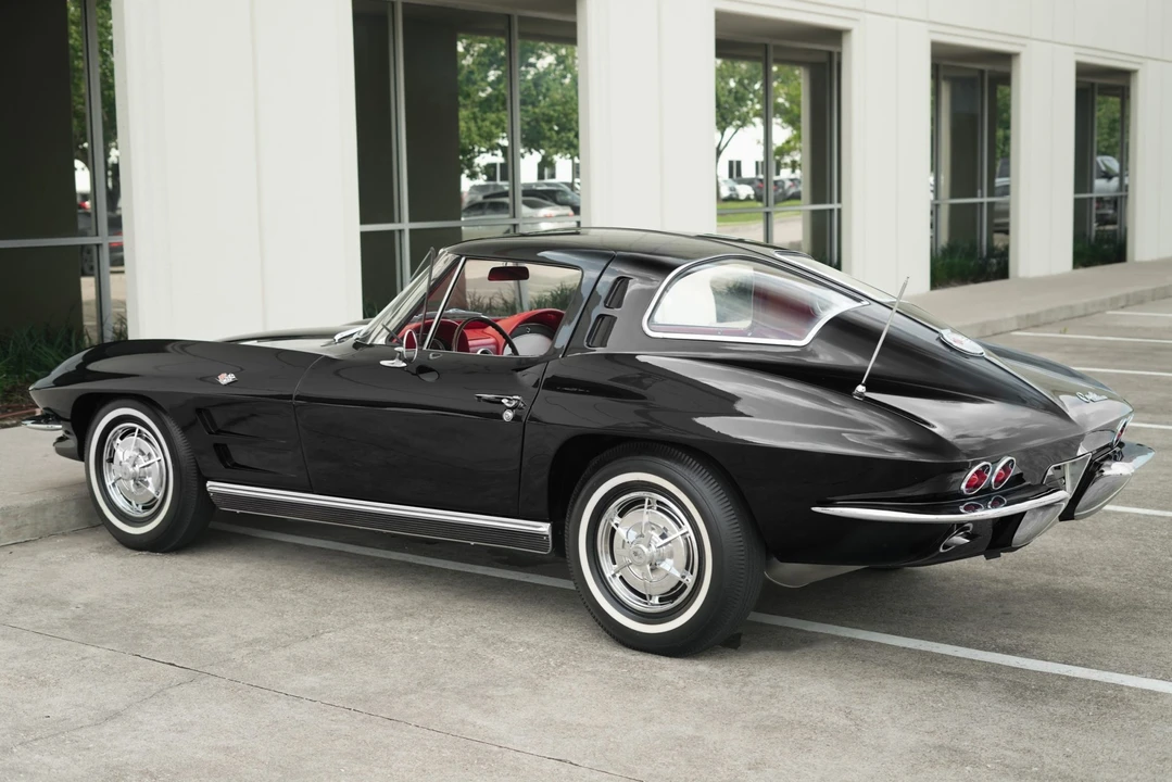 1963 Chevrolet Corvette C2 - Image 13 of 31