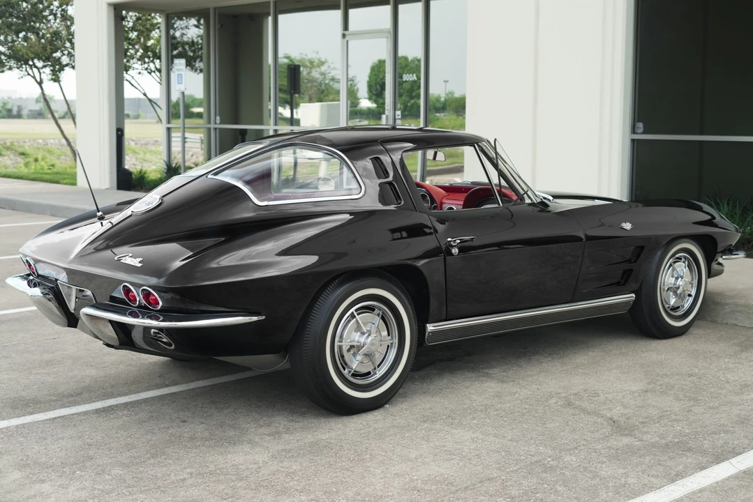 1963 Chevrolet Corvette C2 - Image 20 of 31