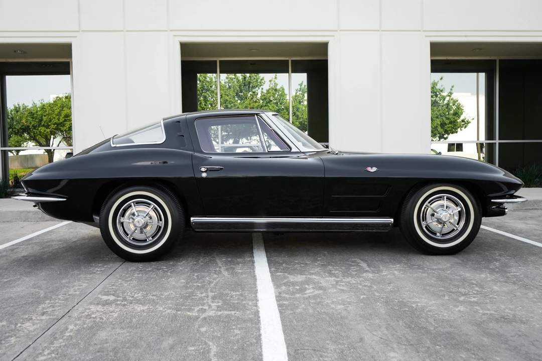 1963 Chevrolet Corvette C2 - Image 21 of 31
