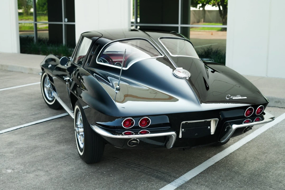 1963 Chevrolet Corvette C2 - Image 17 of 31