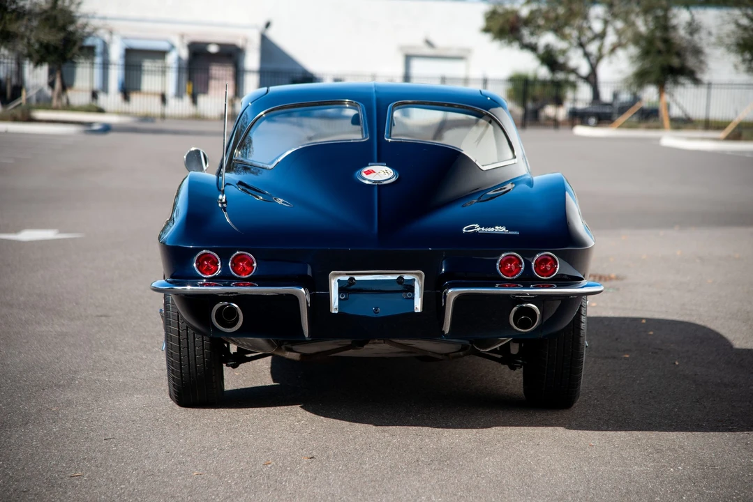 1963 Chevrolet Corvette C2 - Image 26 of 31