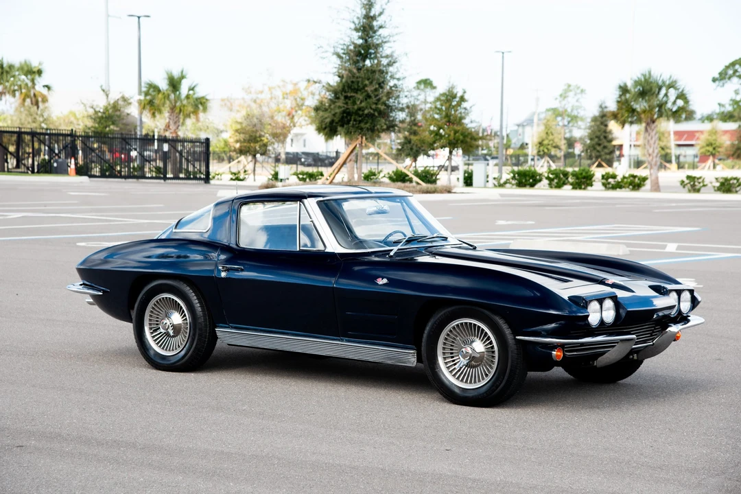 1963 Chevrolet Corvette C2 - Image 15 of 31