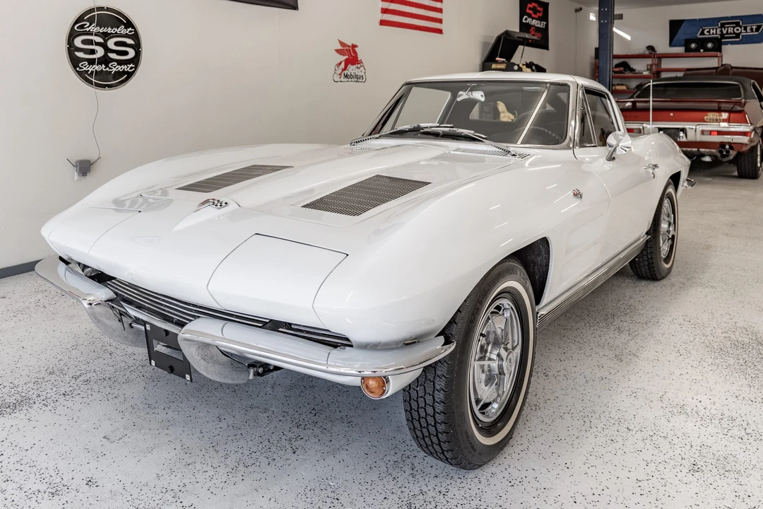 1963 Chevrolet Corvette C2 - Image 3 of 31