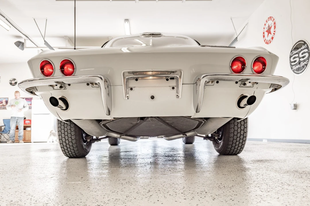1963 Chevrolet Corvette C2 - Image 8 of 31