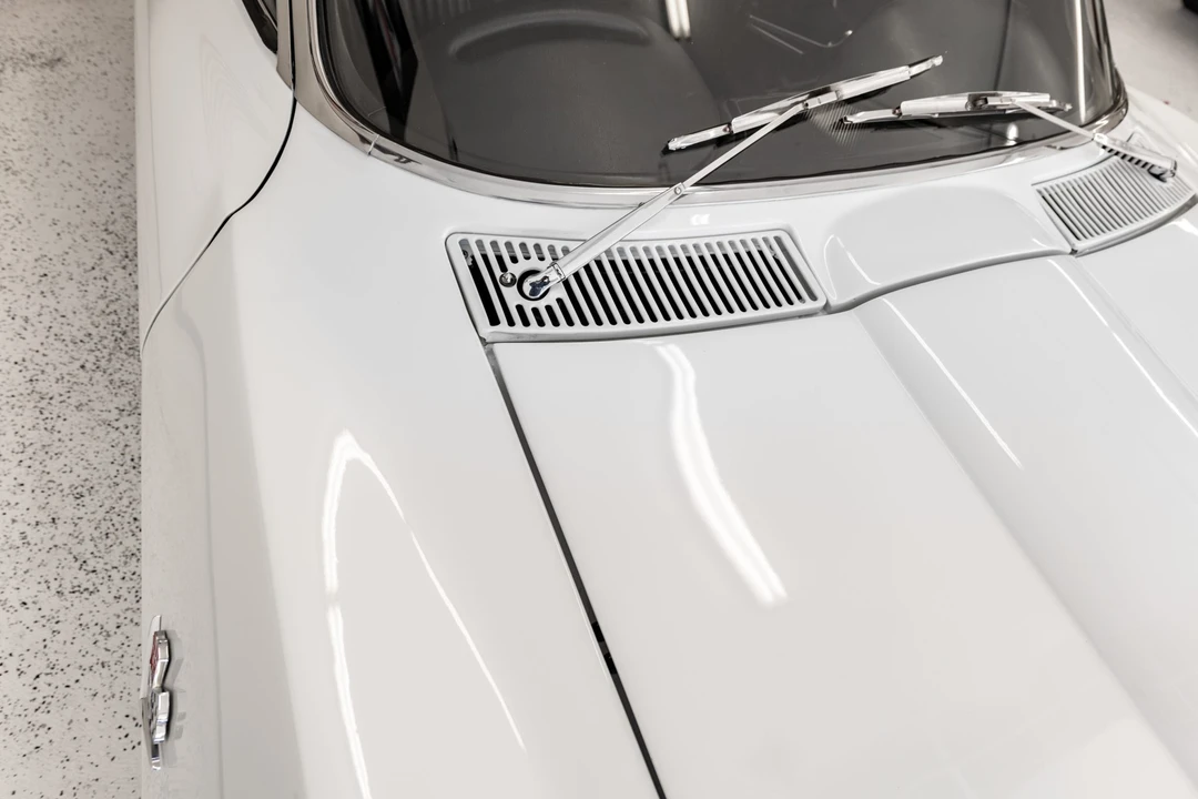 1963 Chevrolet Corvette C2 - Image 22 of 31