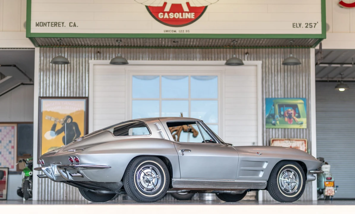 1963 Chevrolet Corvette C2 - Image 26 of 31