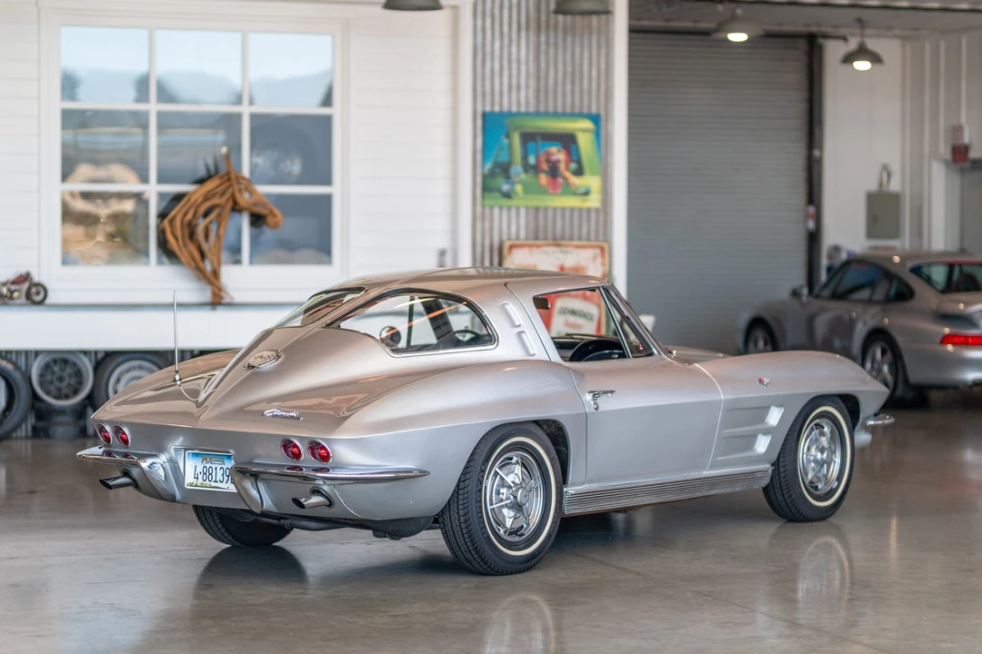1963 Chevrolet Corvette C2 - Image 31 of 31