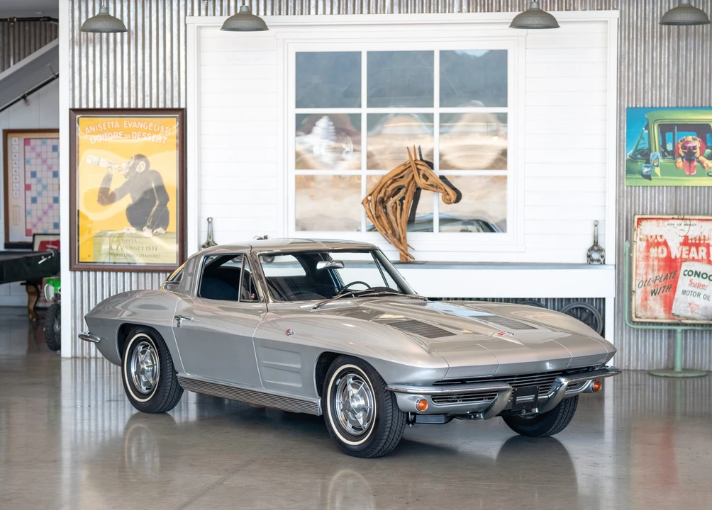 1963 Chevrolet Corvette C2 - Image 13 of 31
