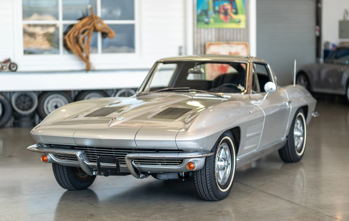 1963 Chevrolet Corvette C2 - Image 2 of 31