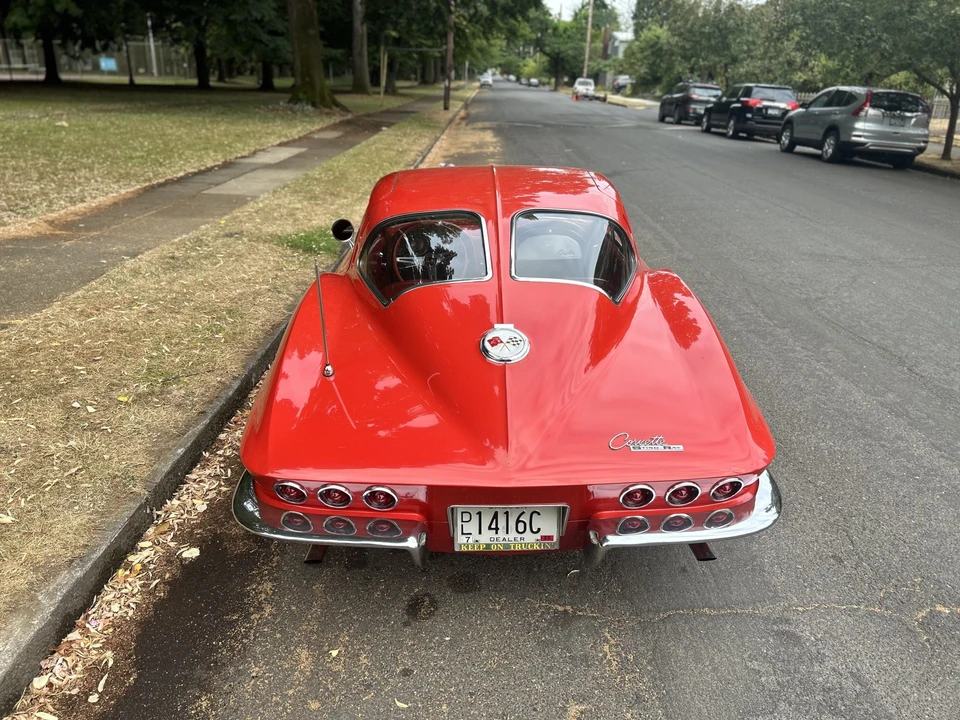1963 Chevrolet Corvette C2 - Image 16 of 31