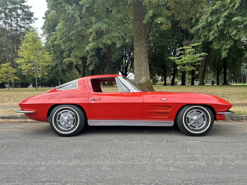 1963 Chevrolet Corvette C2 - Image 22 of 31