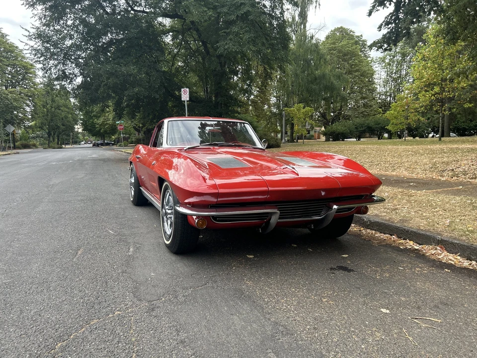 1963 Chevrolet Corvette C2 - Image 24 of 31