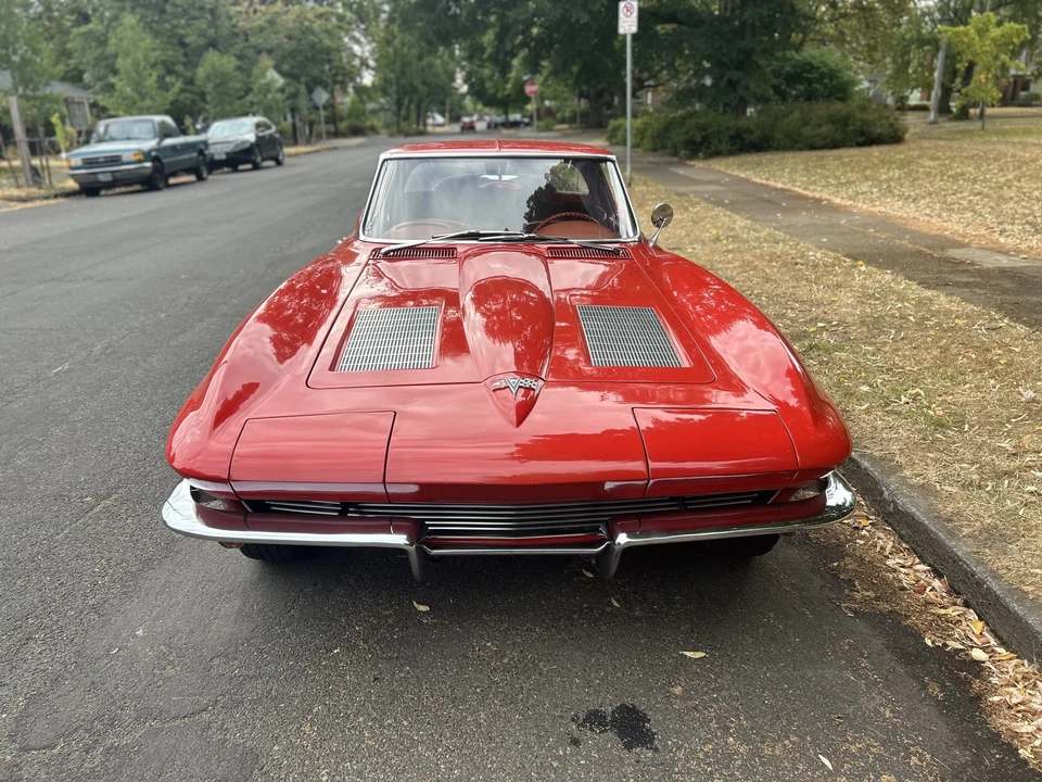 1963 Chevrolet Corvette C2 - Image 27 of 31