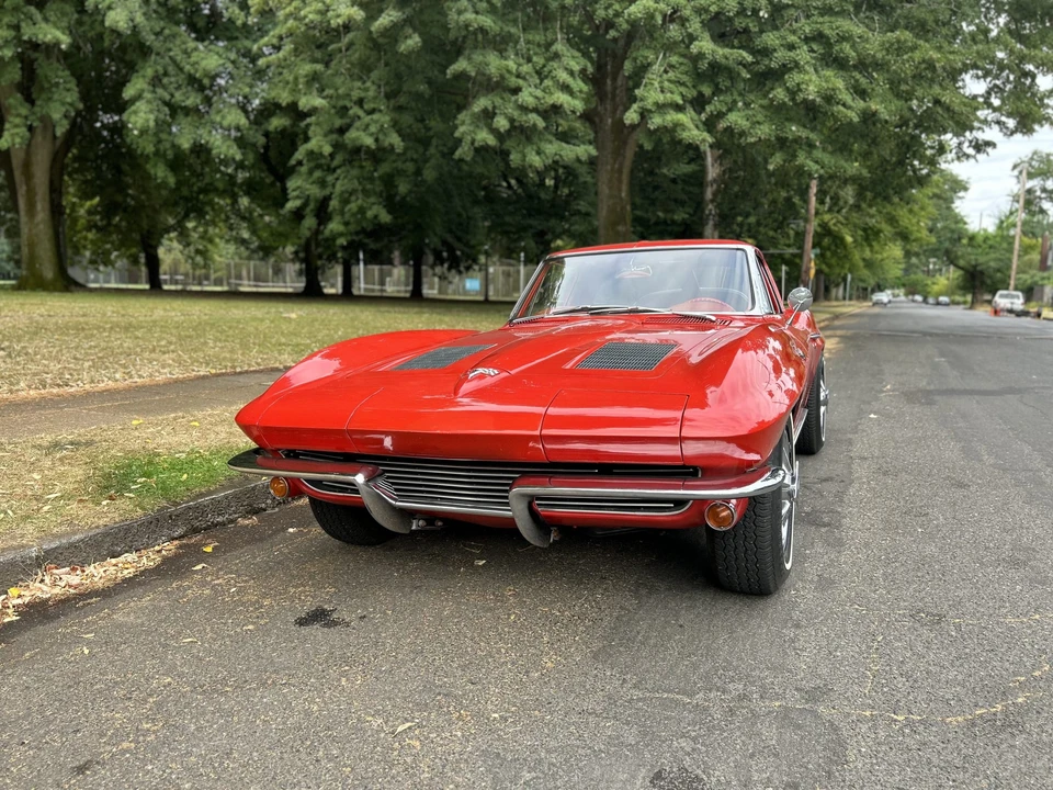 1963 Chevrolet Corvette C2 - Image 2 of 31