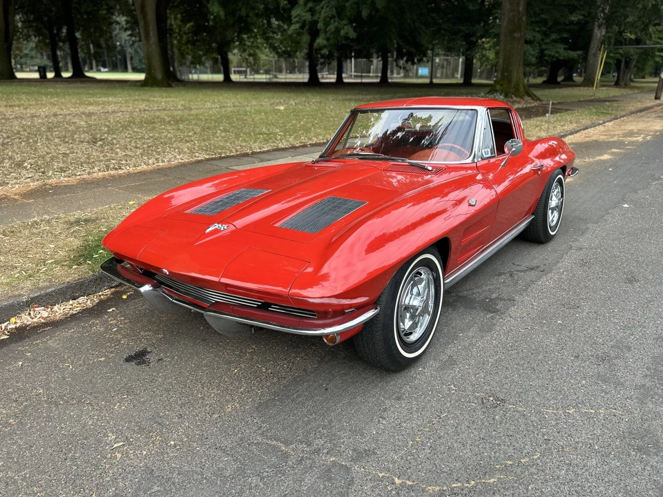 1963 Chevrolet Corvette C2 - Image 3 of 31