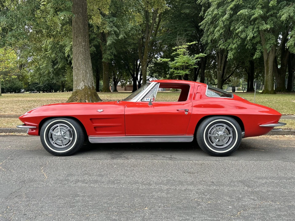 1963 Chevrolet Corvette C2 - Image 10 of 31