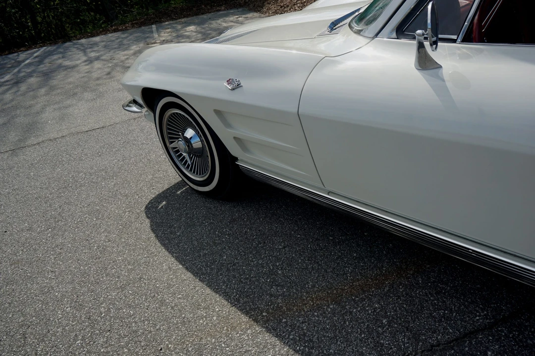 1963 Chevrolet Corvette C2 - Image 26 of 31