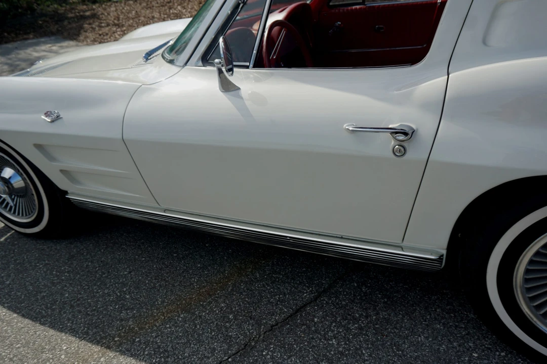 1963 Chevrolet Corvette C2 - Image 25 of 31