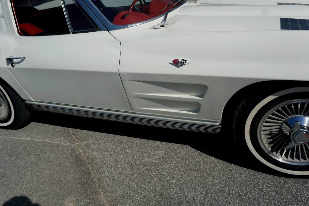 1963 Chevrolet Corvette C2 - Image 14 of 31