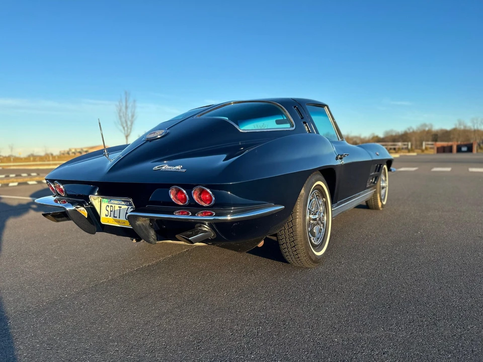 1963 Chevrolet Corvette C2 - Image 24 of 31
